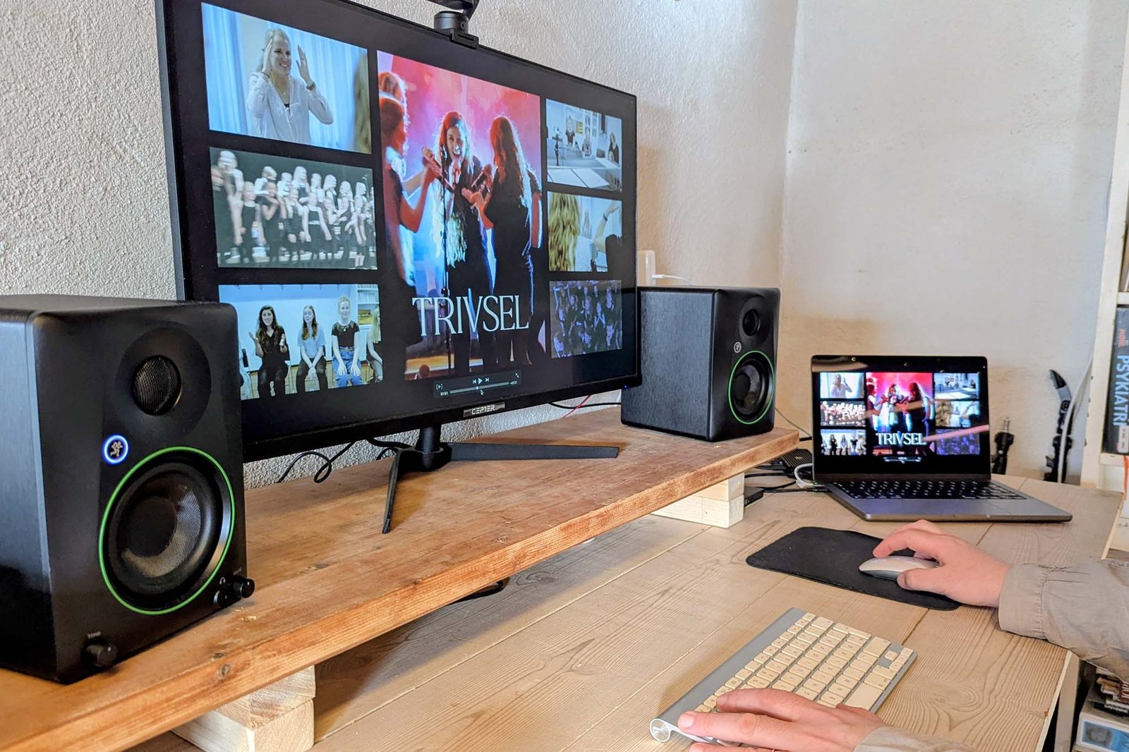 Om virksomheden Set The Choir Free ApS